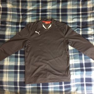 PUMA Size M grey goalie jersey